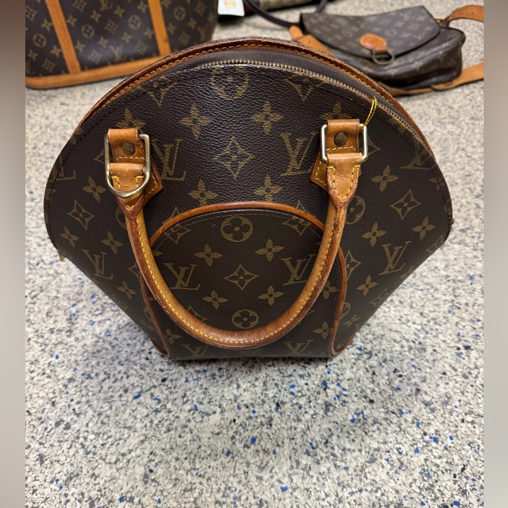 Louis Vuitton Alma